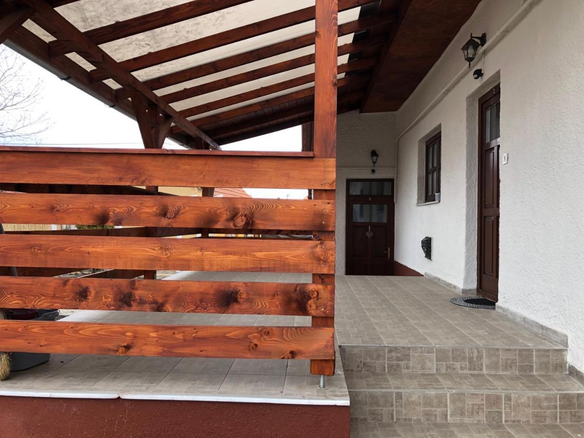 Ferienwohnung Mormota Vendeghaz Mezőkövesd Exterior foto