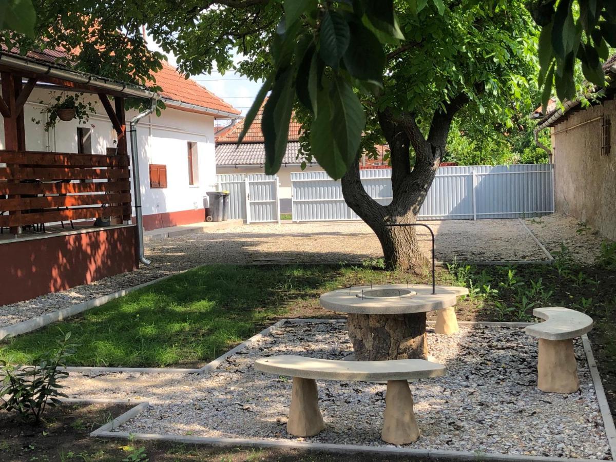 Ferienwohnung Mormota Vendeghaz Mezőkövesd Exterior foto